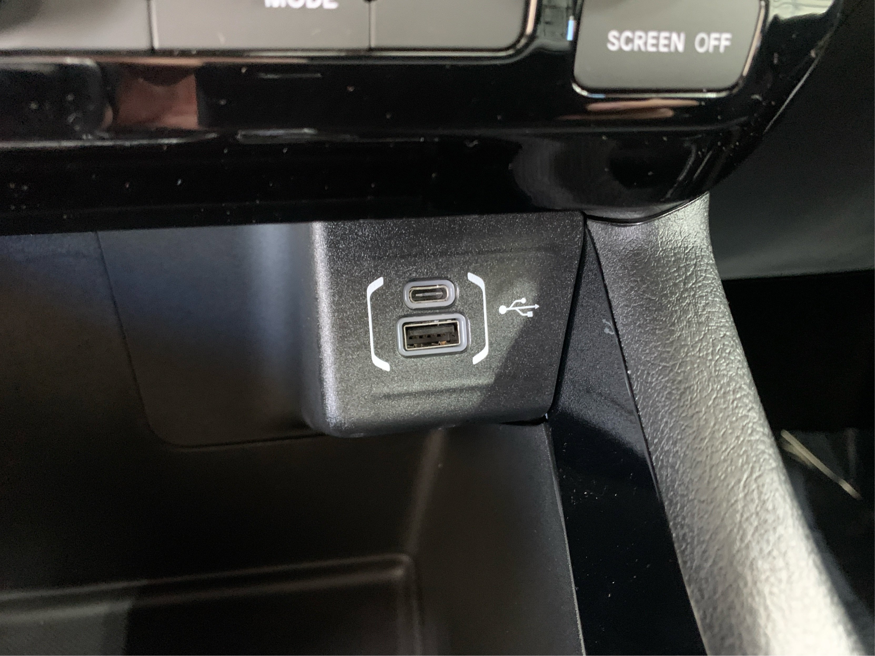 New 2026 Jeep Compass Latitude image 31
