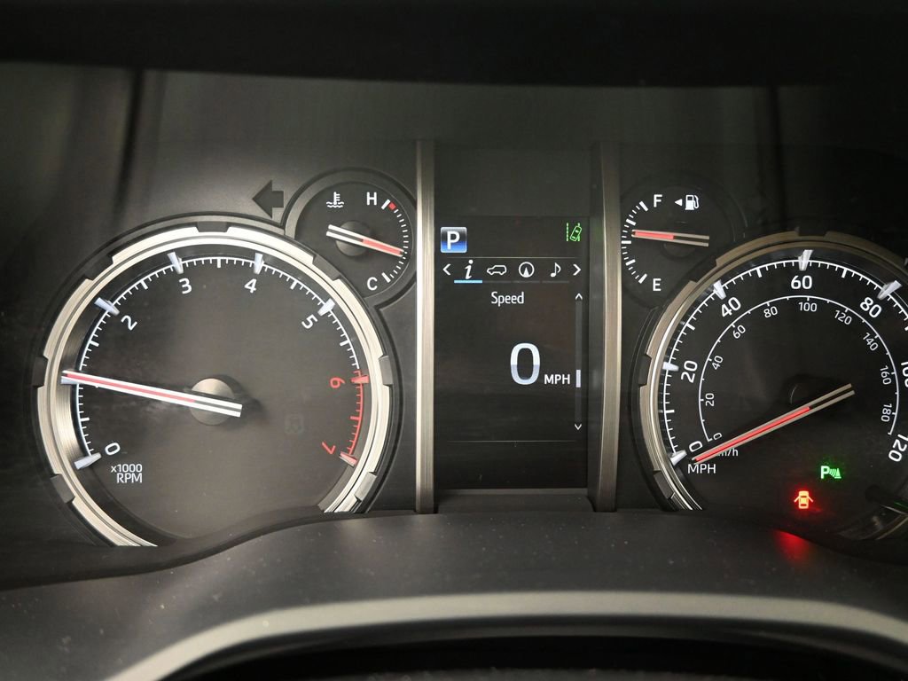 Used 2024 Toyota 4Runner Limited image 21