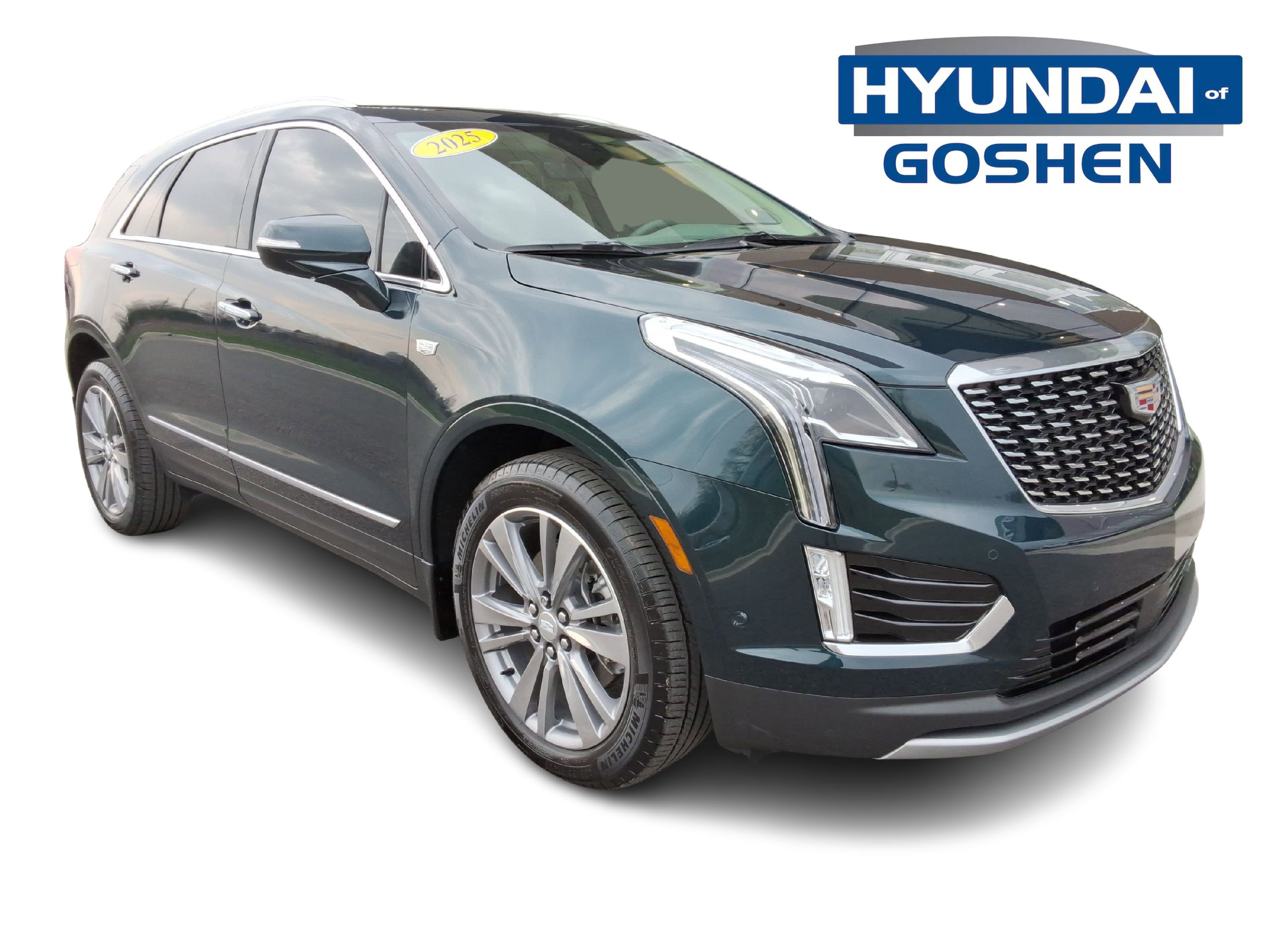 Used 2025 Cadillac XT5 Premium Luxury w/ Technology Package image 3