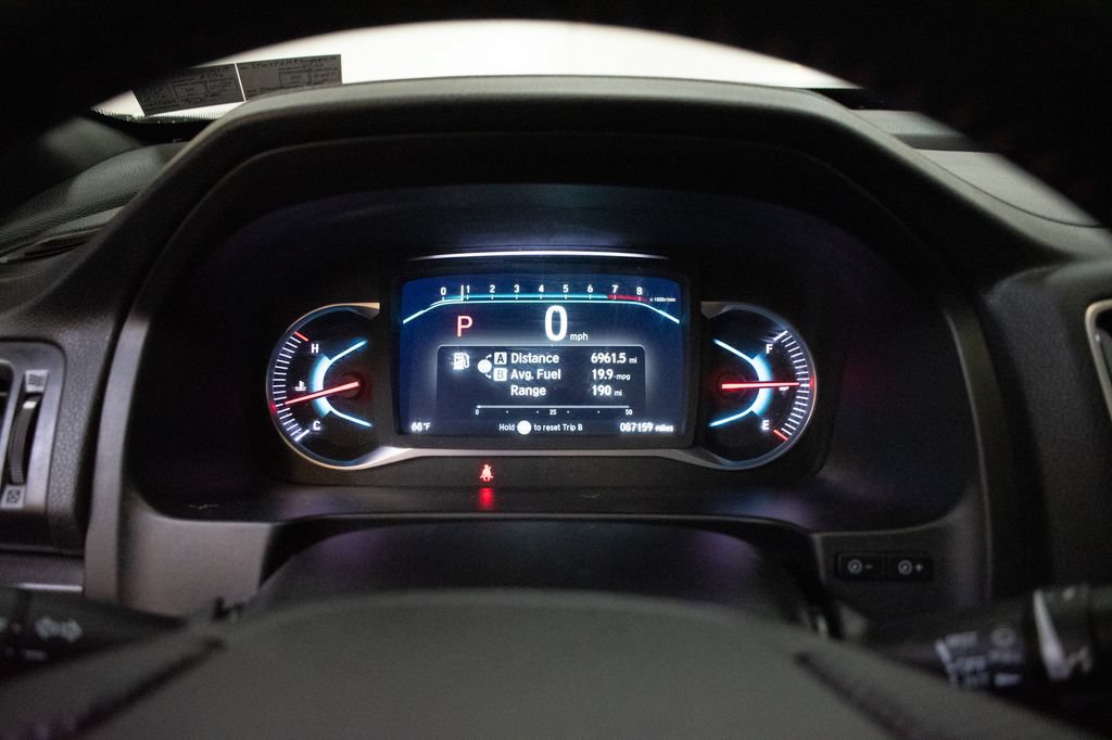 Used 2022 Honda Pilot TrailSport image 13