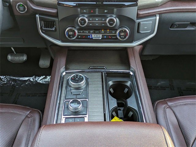 Used 2023 Ford Expedition Max Limited image 18