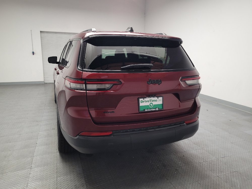 Used 2023 Jeep Grand Cherokee L Laredo AWD/4WD image 6