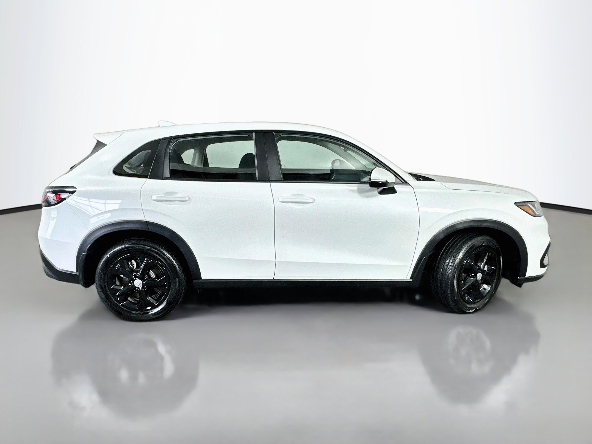 Used 2024 Honda HR-V LX image 8