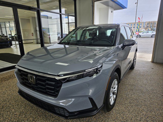 Used 2023 Honda CR-V LX image 5