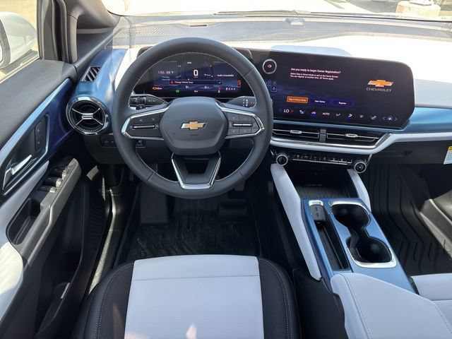 New 2026 Chevrolet Equinox EV LT FWD image 4