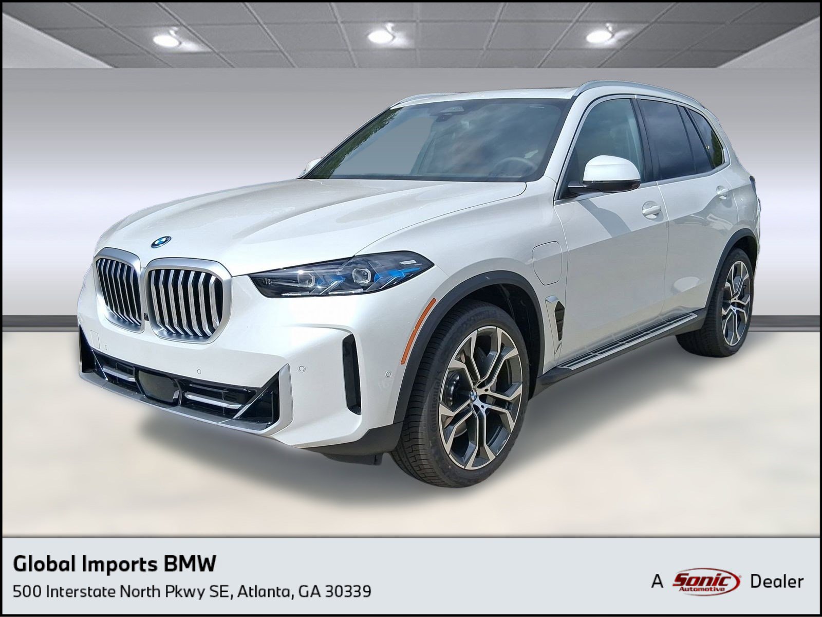 New 2026 BMW X5 xDrive50e w/ Executive Package