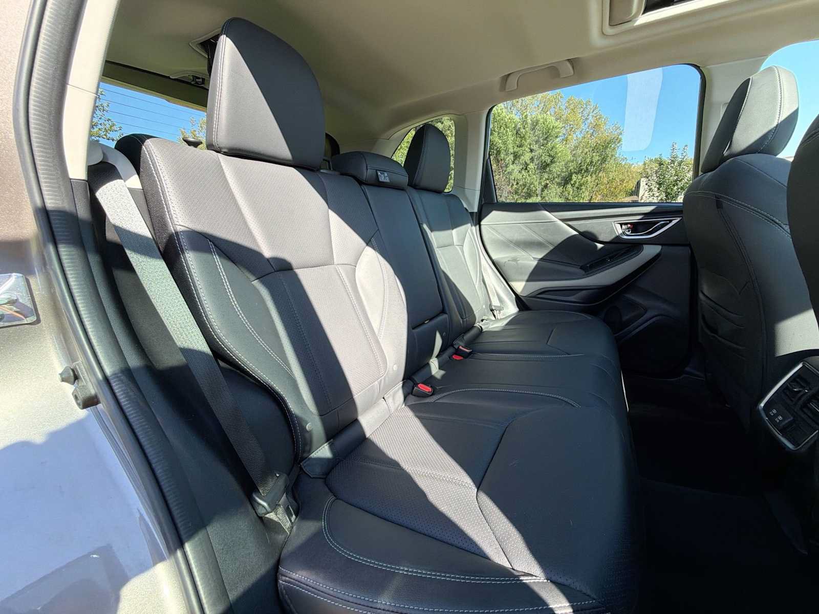 Used 2023 Subaru Forester Limited AWD/4WD image 18