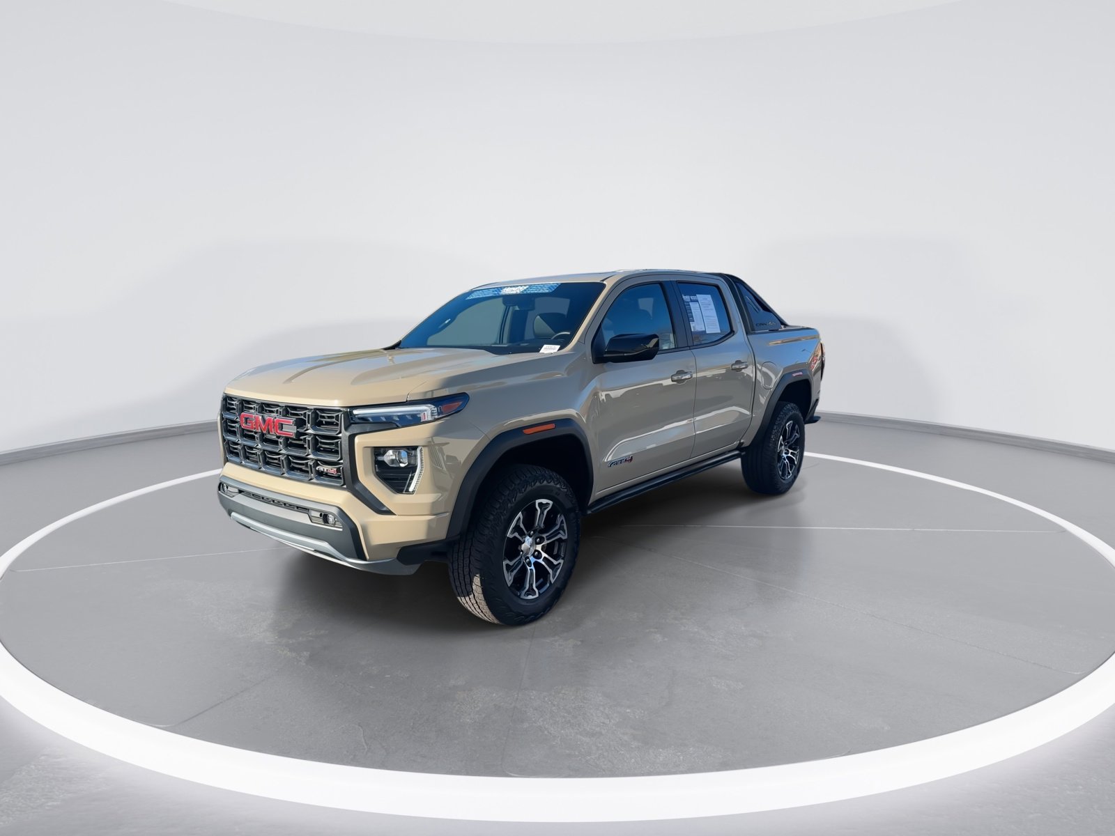 Used 2023 GMC Canyon AT4 w/ LPO, Sports Bar Package image 5