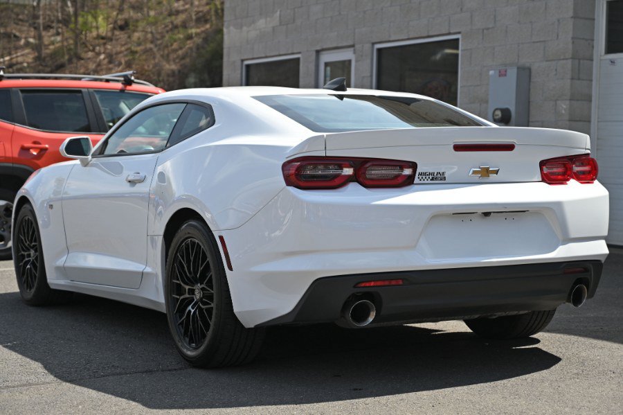 Used 2022 Chevrolet Camaro LT w/ Technology Package RWD image 3