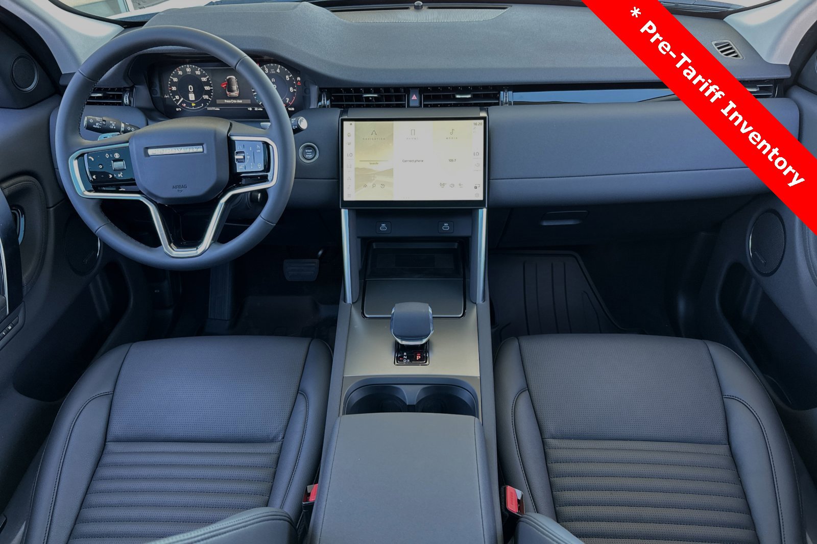 Used 2024 Land Rover Discovery Sport S image 12
