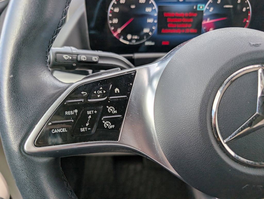 Used 2024 Mercedes-Benz GLA 250 4MATIC image 23