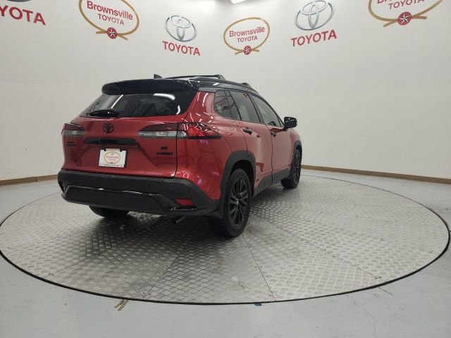 Used 2024 Toyota Corolla Cross AWD Hybrid image 8