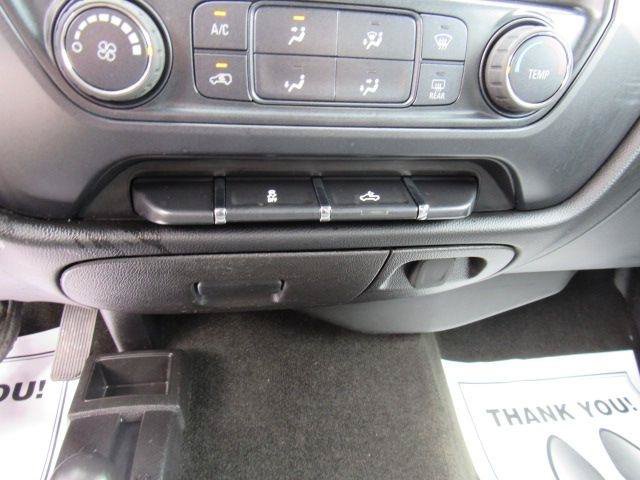 Used 2018 Chevrolet Silverado 1500 Custom w/ Custom Convenience Package AWD/4WD image 41