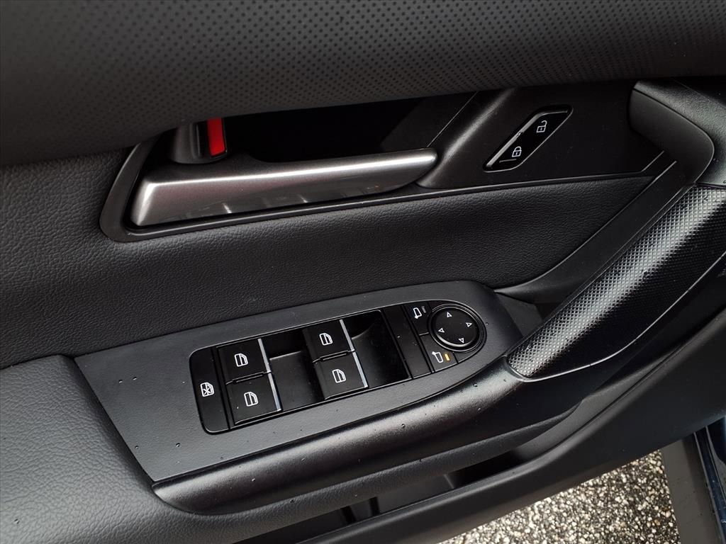 Certified 2025 MAZDA CX-50 AWD 2.5 S w/ Weather Package image 19