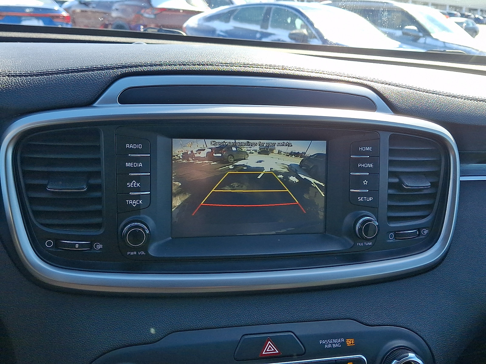 Used 2019 Kia Sorento AWD V6 image 19