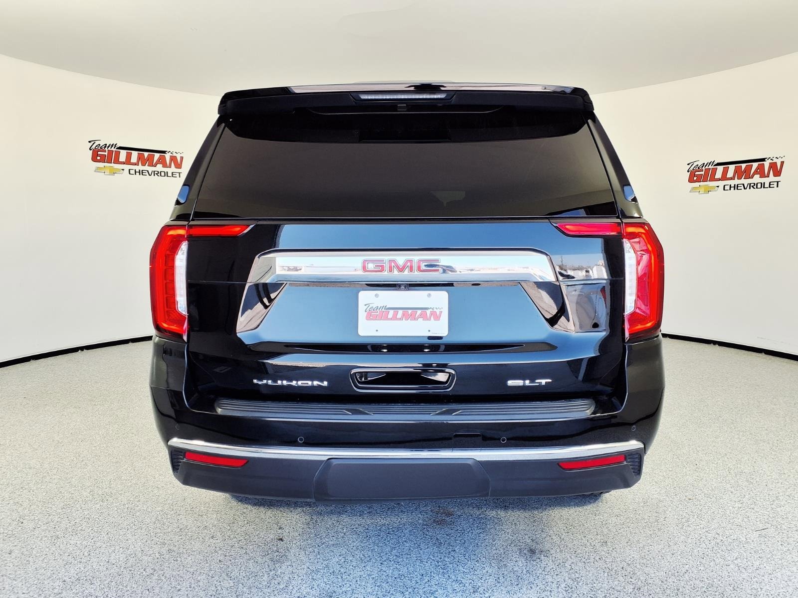 Used 2023 GMC Yukon XL SLT image 6