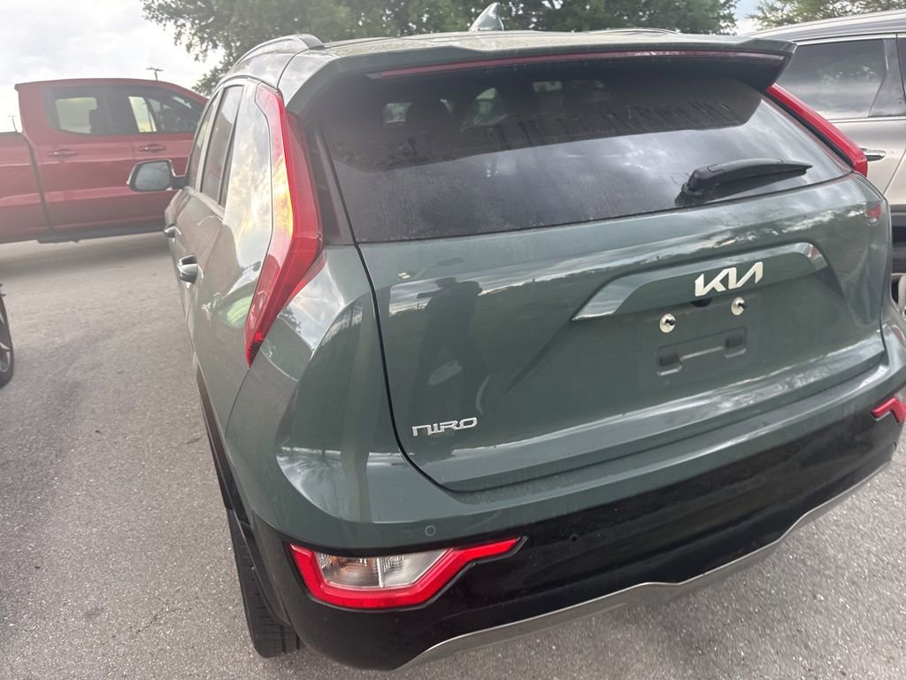 Used 2024 Kia Niro Wind FWD image 5