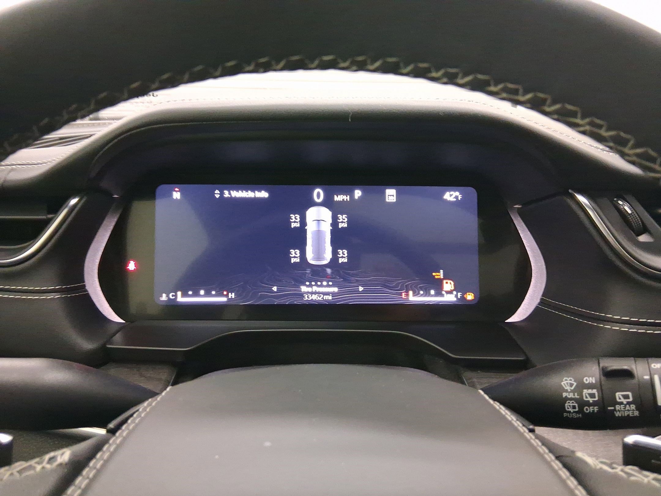 Used 2024 Jeep Grand Cherokee Overland w/ Luxury Tech Group IV image 17