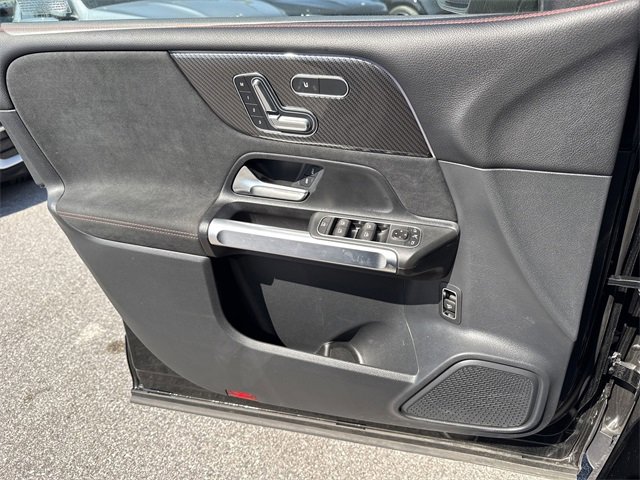 New 2024 Mercedes-Benz GLB 250 image 19