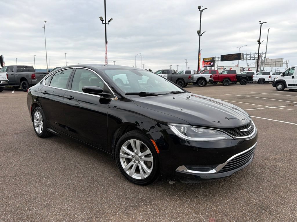Used 2016 Chrysler 200 Limited w/ Anniversary Edition FWD image 8