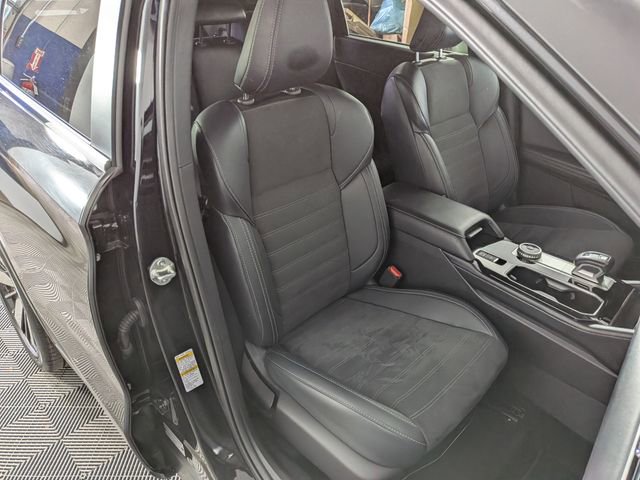 Used 2025 Mitsubishi Outlander SE AWD/4WD image 30
