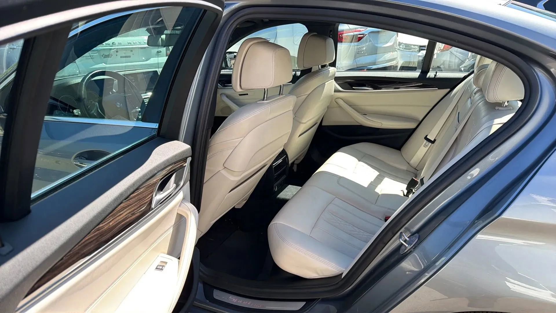 Used 2018 BMW 530i xDrive w/ Premium Package AWD/4WD image 26