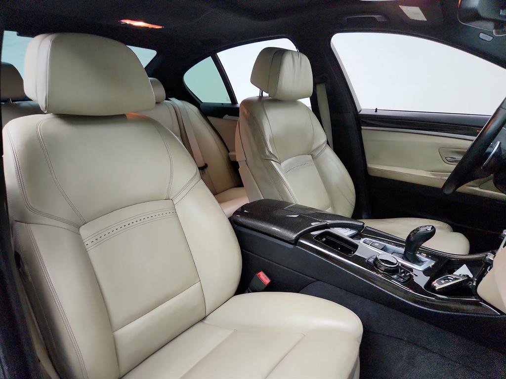 Used 2014 BMW 550i xDrive Sedan AWD/4WD image 26
