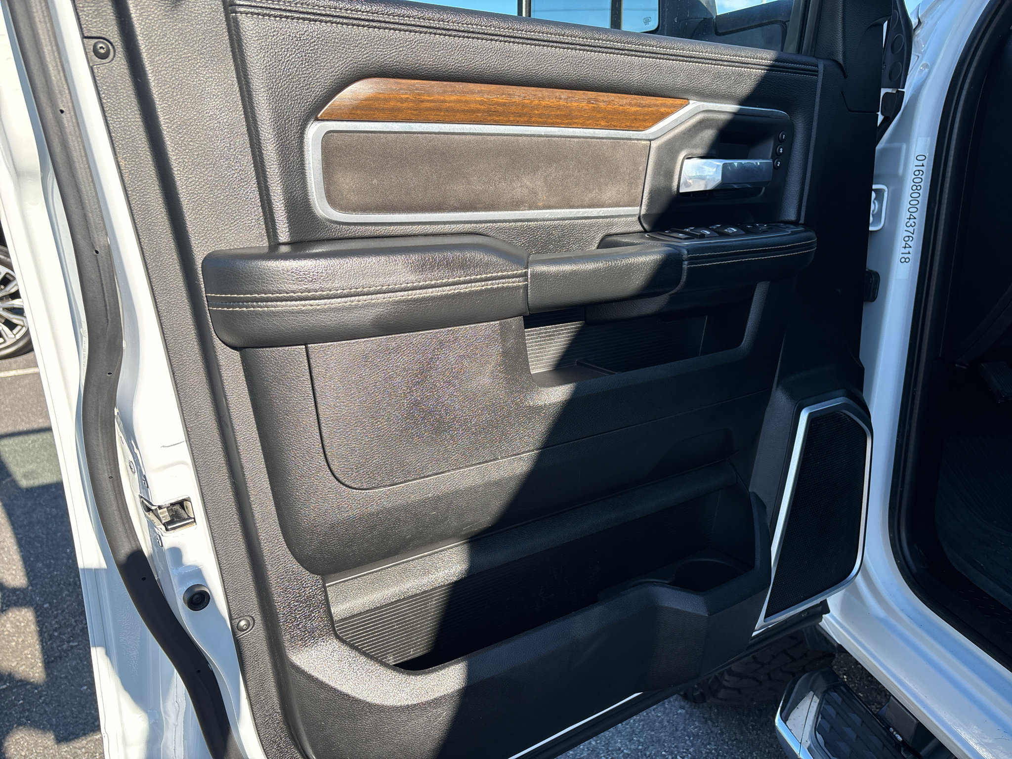 Used 2023 RAM 2500 Laramie AWD/4WD image 22