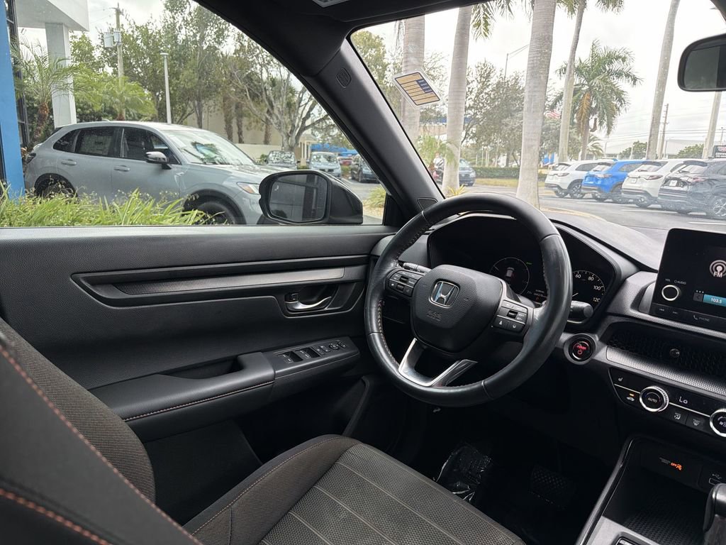 Used 2023 Honda CR-V Sport image 15
