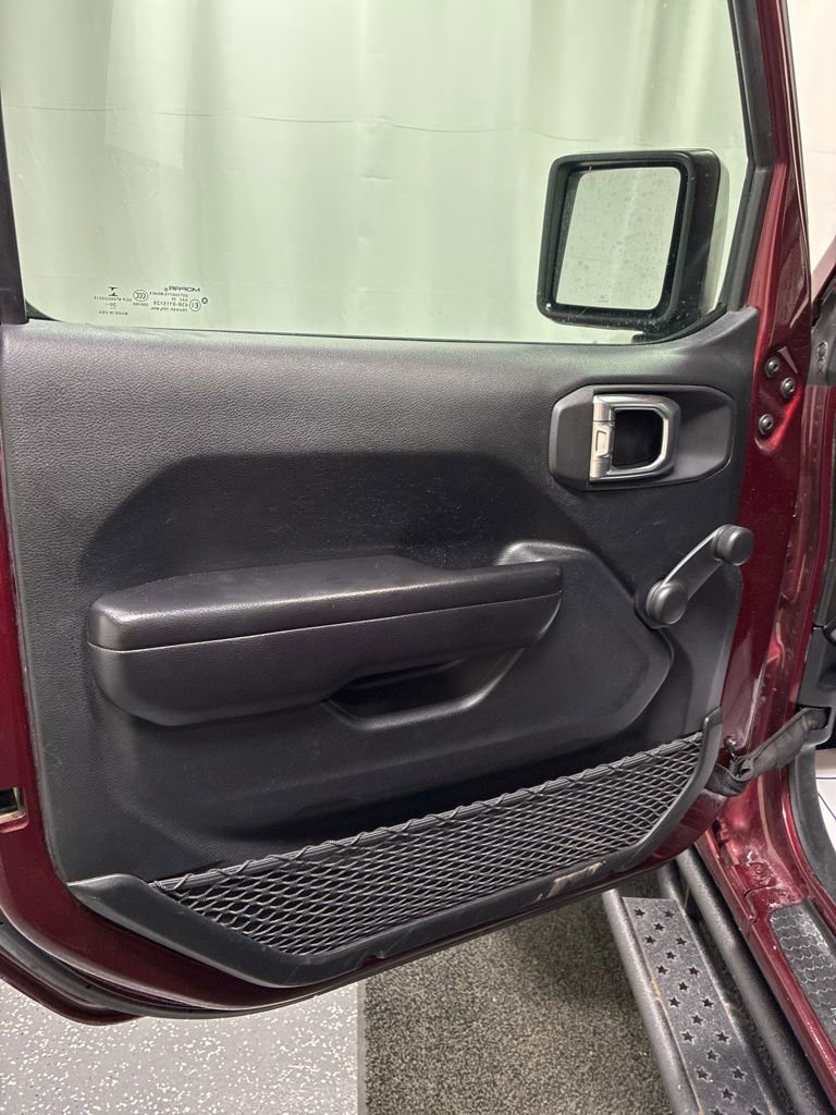 Used 2021 Jeep Wrangler Unlimited Sport AWD/4WD image 12