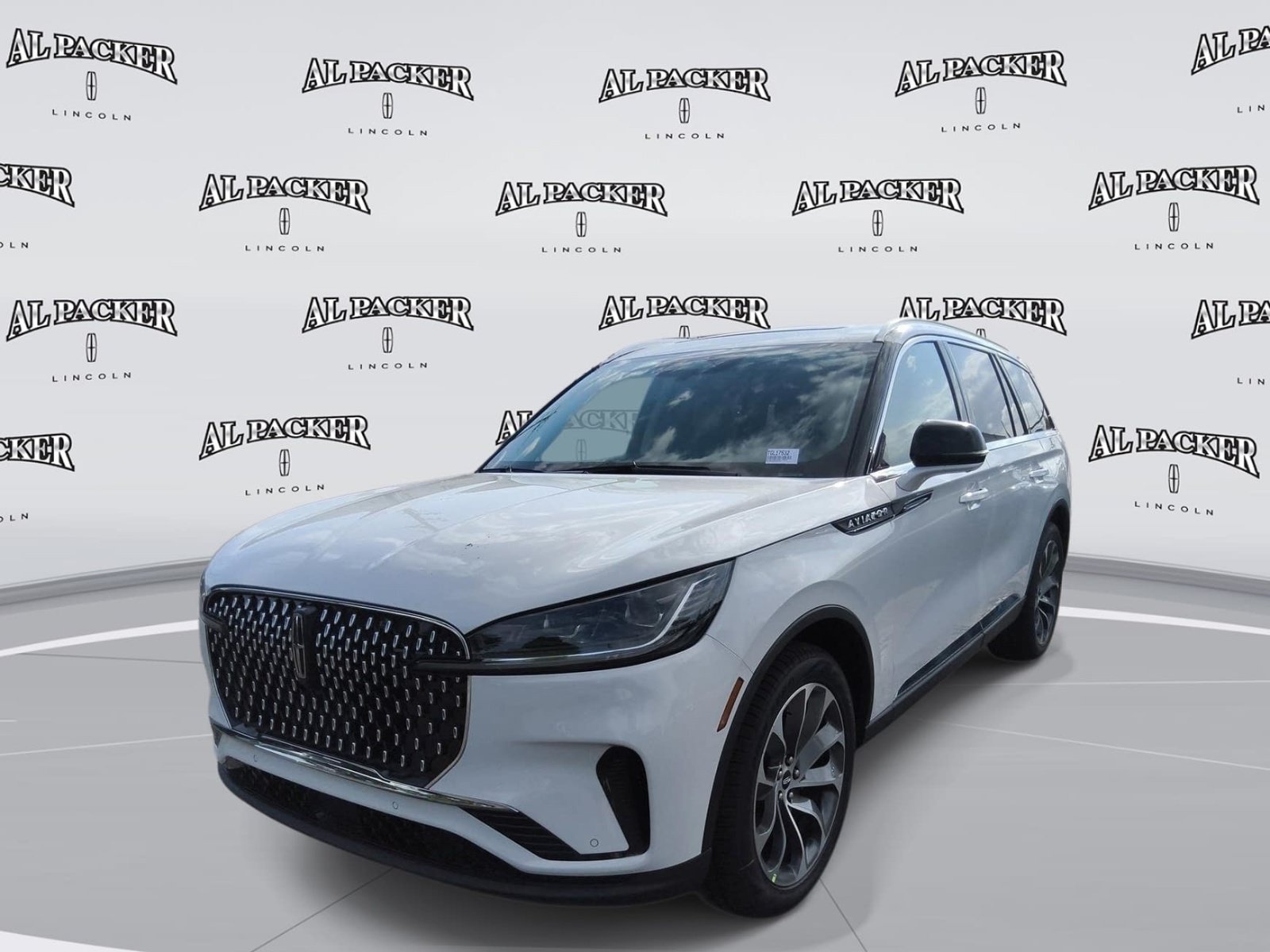 New 2026 Lincoln Aviator Reserve w/ Illumination Package RWD image 1
