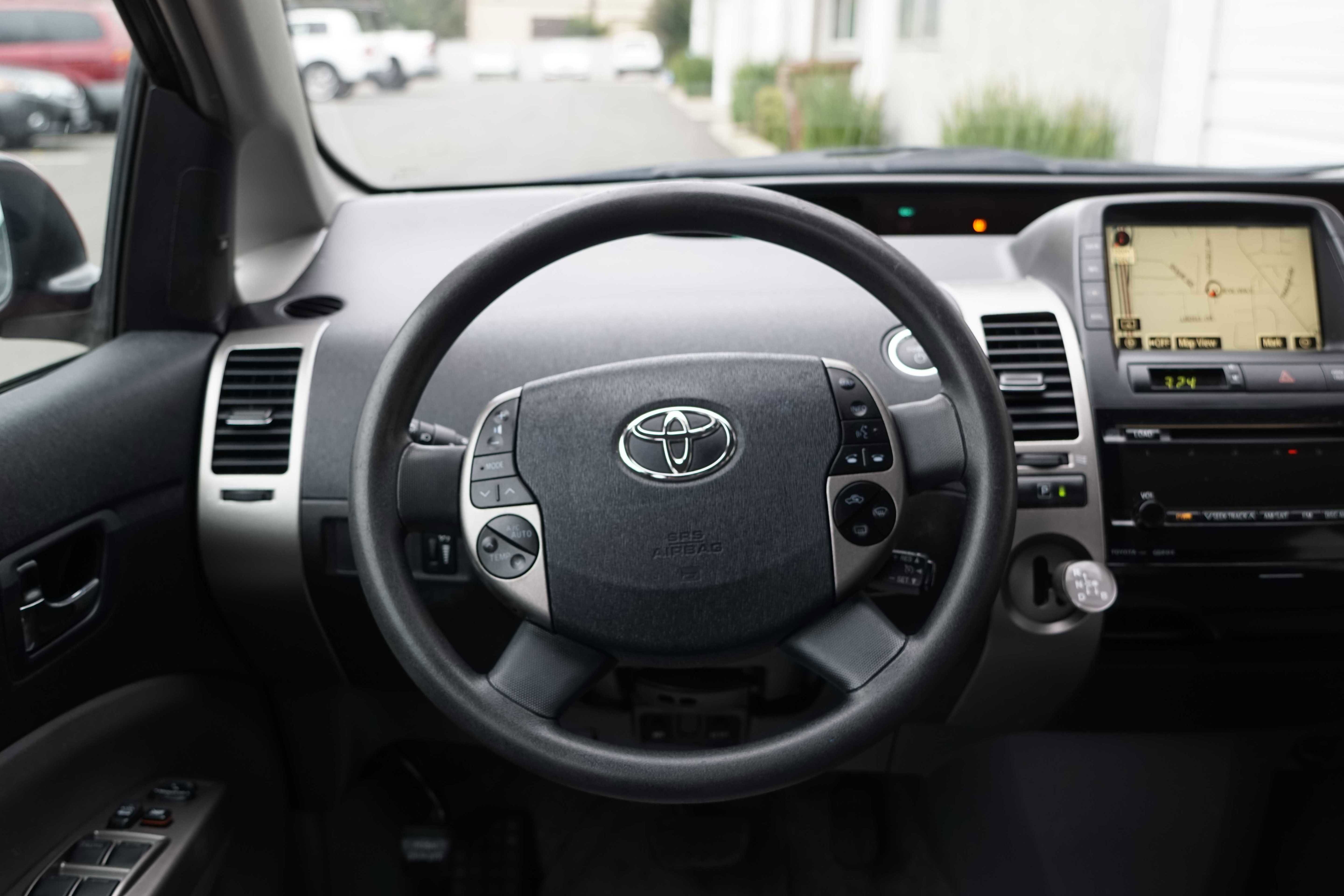 Used 2009 Toyota Prius Touring FWD image 42
