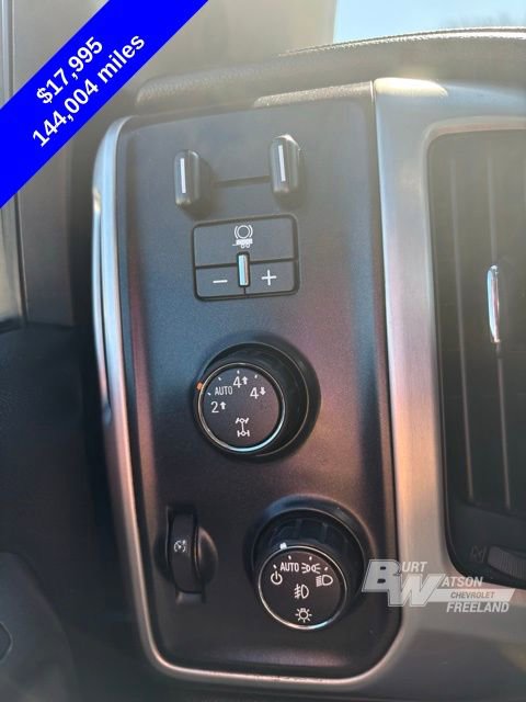 Used 2015 GMC Sierra 1500 SLT w/ SLT Crew Cab Value Package AWD/4WD image 17