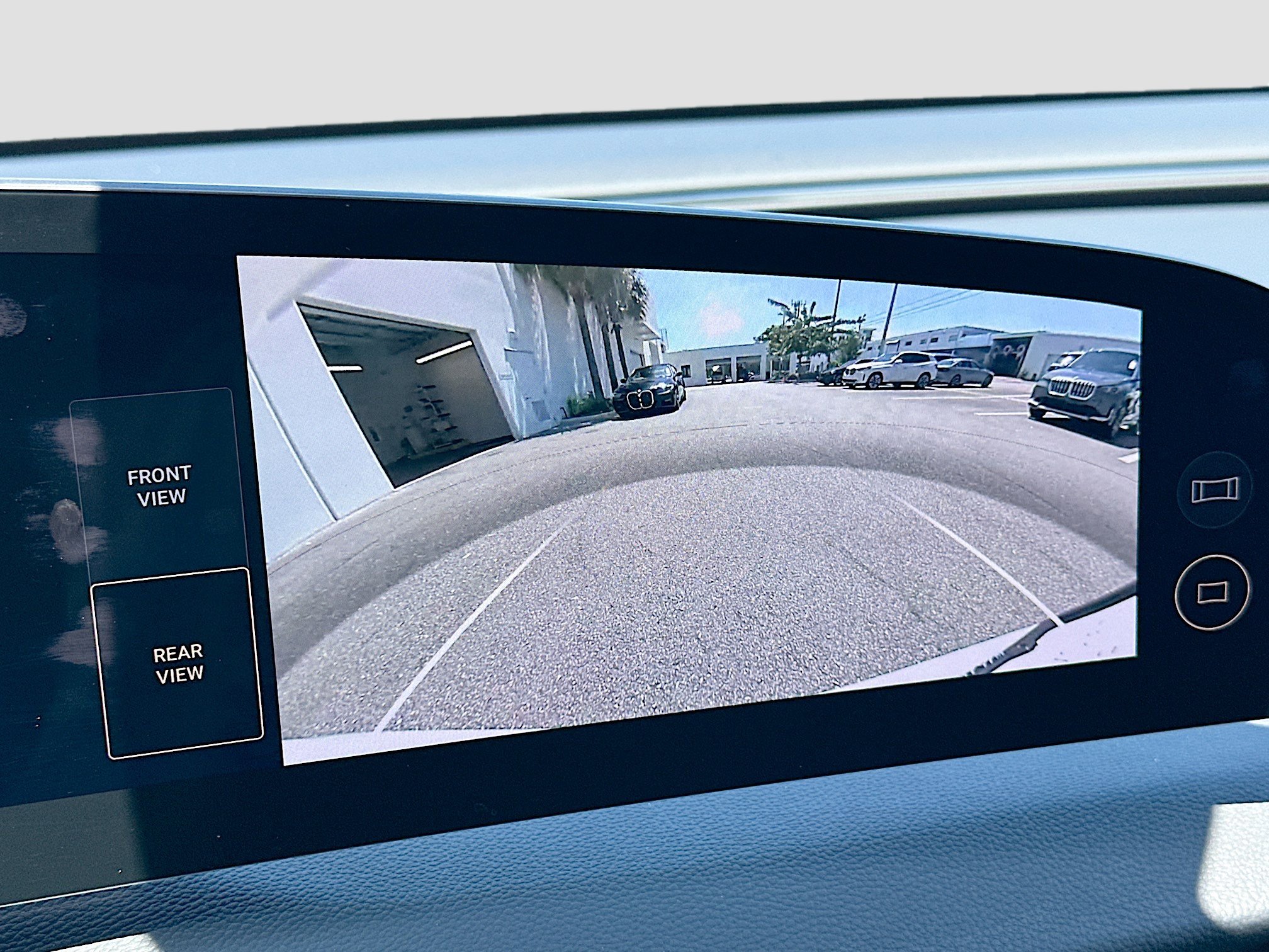 Used 2023 Lucid Air Touring AWD/4WD image 14