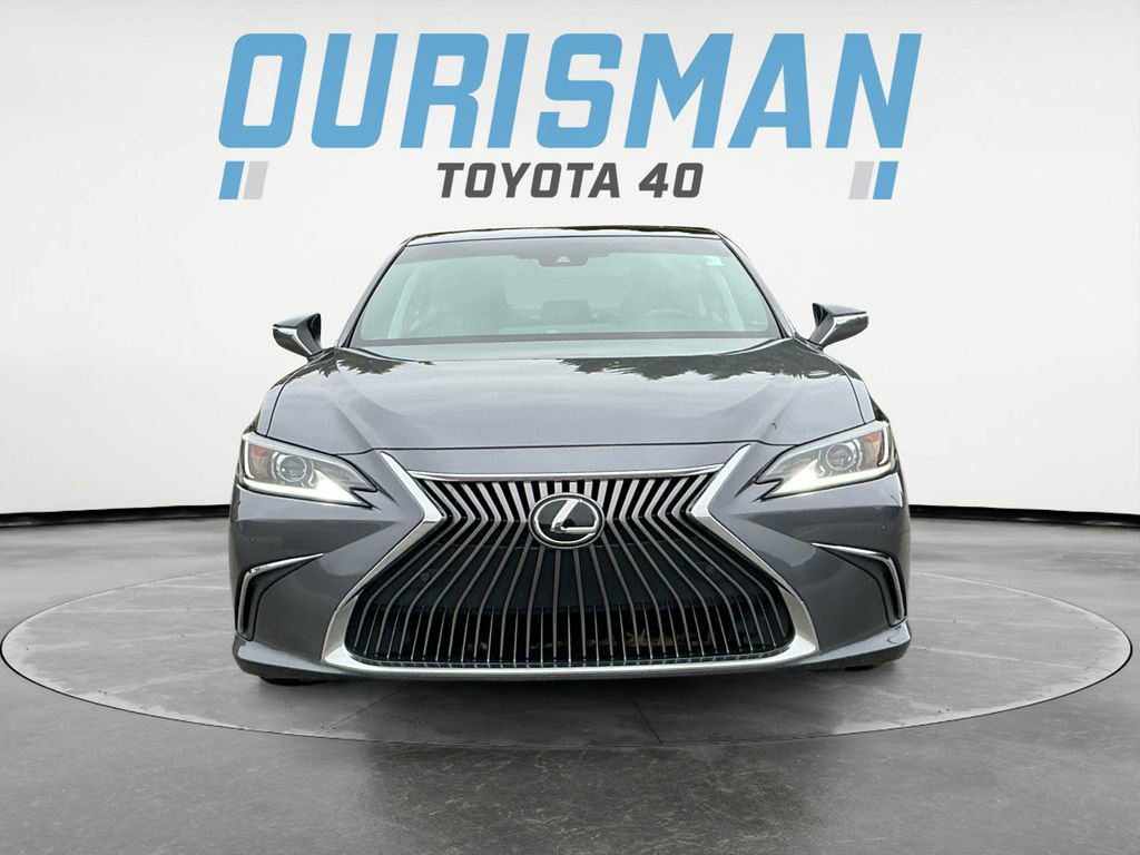 Used 2020 Lexus ES 350 350 Luxury w/ Accessory Package 2 image 2