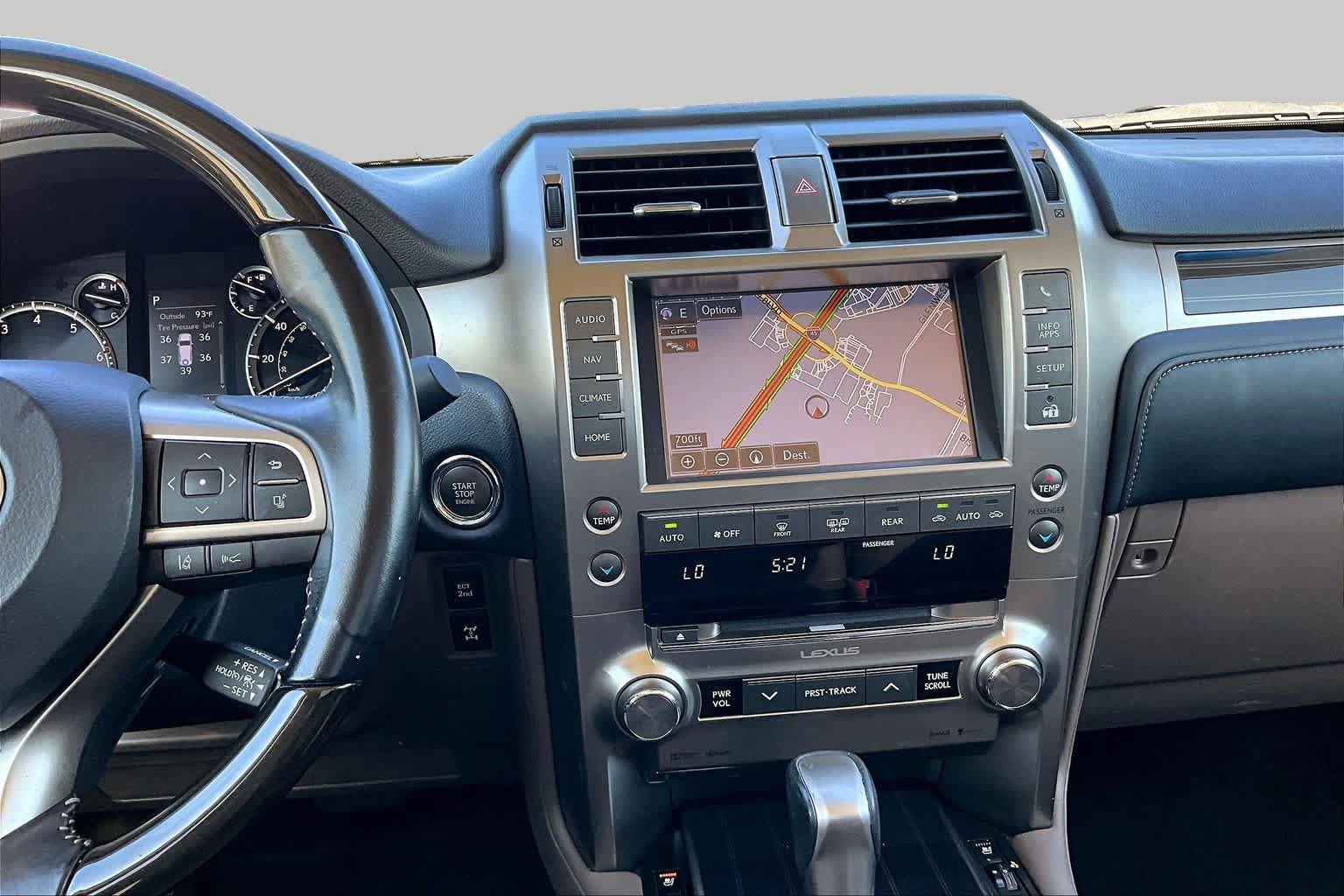 Used 2020 Lexus GX 460 Premium w/ Premium Package AWD/4WD image 7