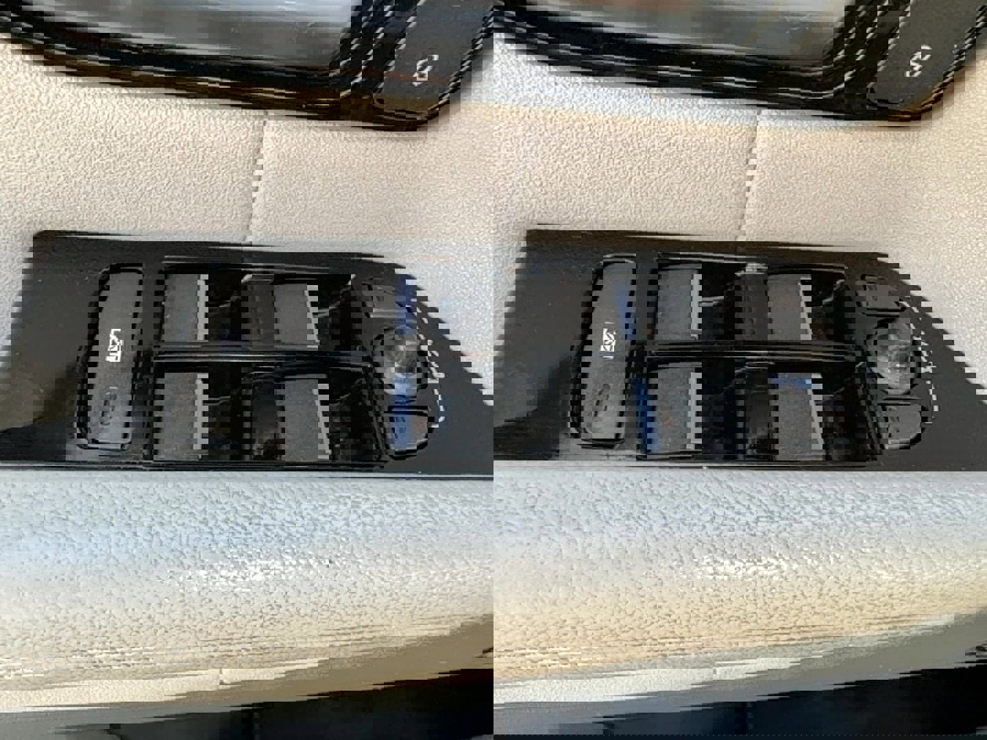 Used 2018 Land Rover Range Rover Evoque SE Premium image 19