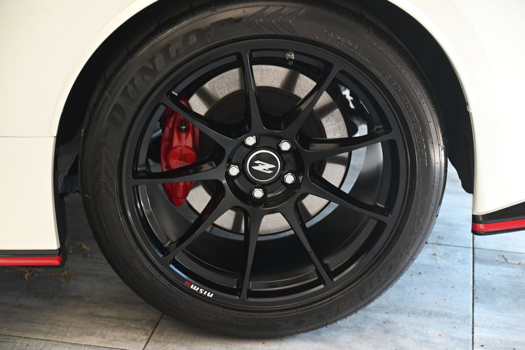 Used 2024 Nissan Z NISMO w/ Floor Mat Package RWD image 12