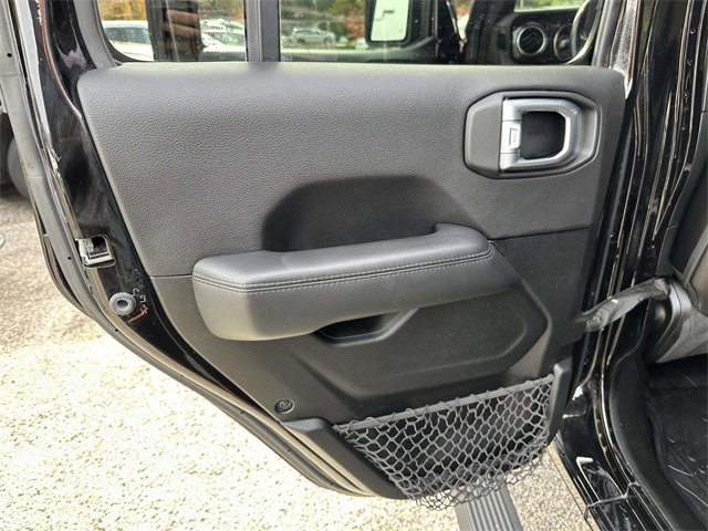 Certified 2020 Jeep Wrangler Unlimited Sahara image 18