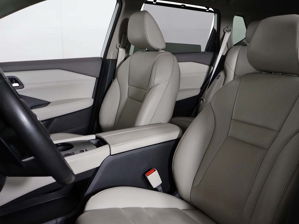 Used 2023 Nissan Rogue SL w/ SL Premium Package FWD image 29
