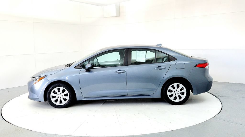 Certified 2021 Toyota Corolla LE w/ Carpet Mat Package (TMS) FWD image 3