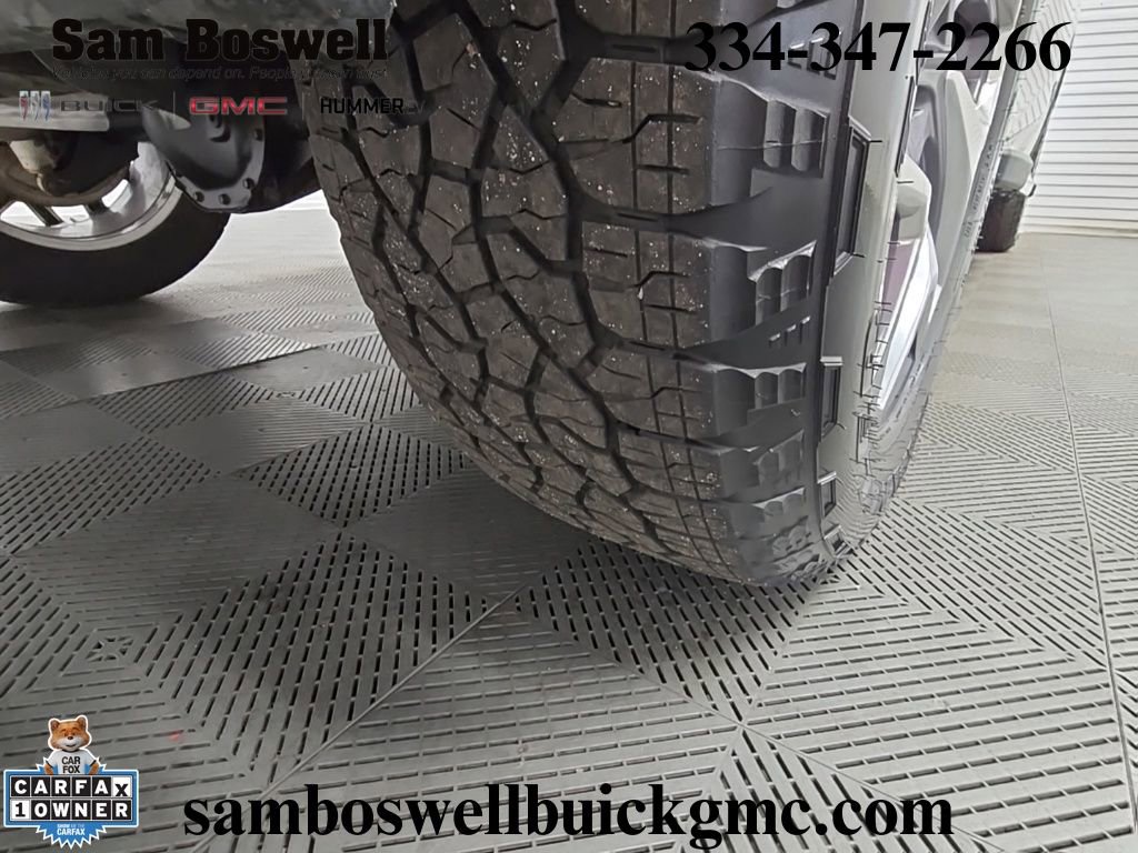 Used 2023 GMC Sierra 1500 SLT AWD/4WD image 48