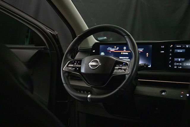 Used 2024 Nissan Ariya AWD image 15