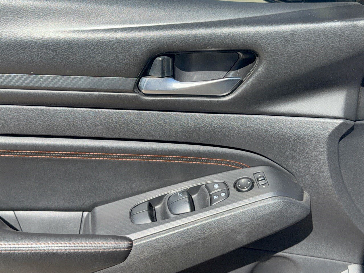Used 2021 Nissan Altima 2.5 SR FWD image 15