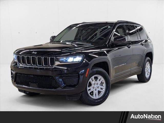 Used 2023 Jeep Grand Cherokee Laredo