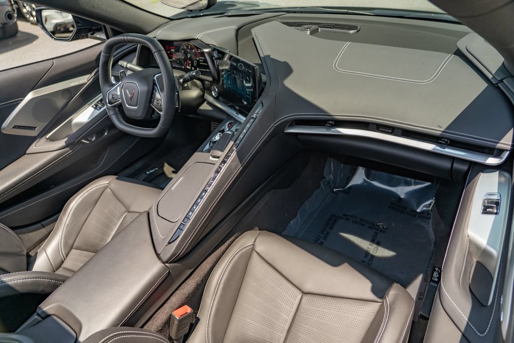 Used 2024 Chevrolet Corvette Stingray Preferred Cpe w/ Z51 Performance Package RWD image 23