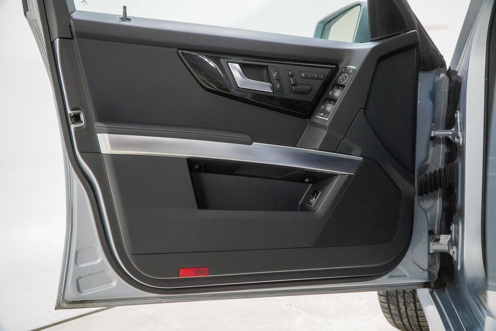 Used 2015 Mercedes-Benz GLK 350 4MATIC image 17