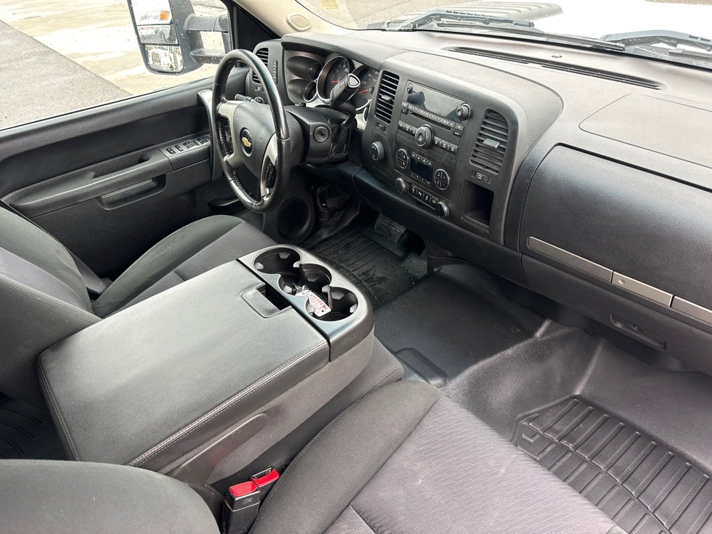 Used 2012 Chevrolet Silverado 2500 LT w/ Interior Plus Package image 7