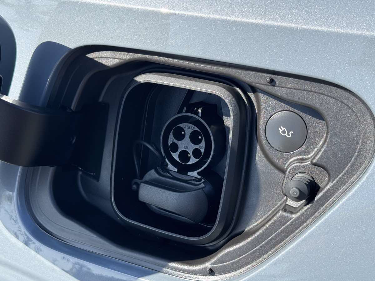 Used 2023 Polestar Polestar 2 w/ Pilot Pack AWD/4WD image 10