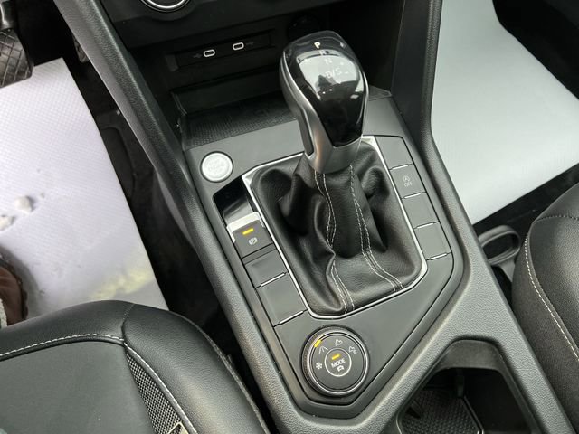 Used 2022 Volkswagen Taos SE image 17